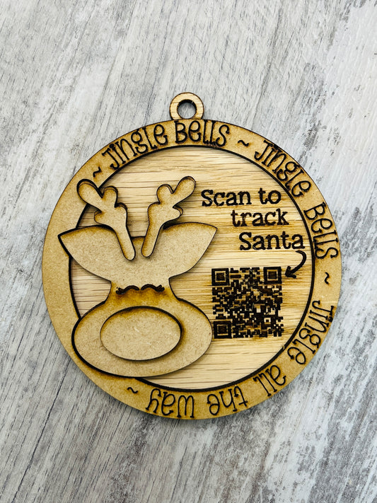 Reindeer-Santa tracking ornament